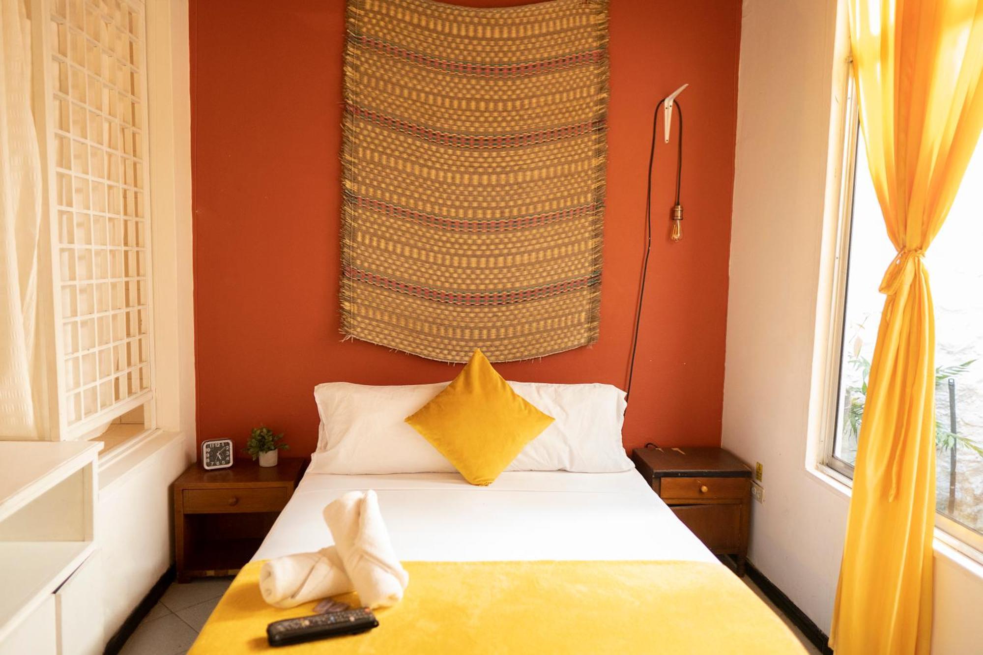 Africa House-Casa Hotel Laureles-La70 Medellín Extérieur photo