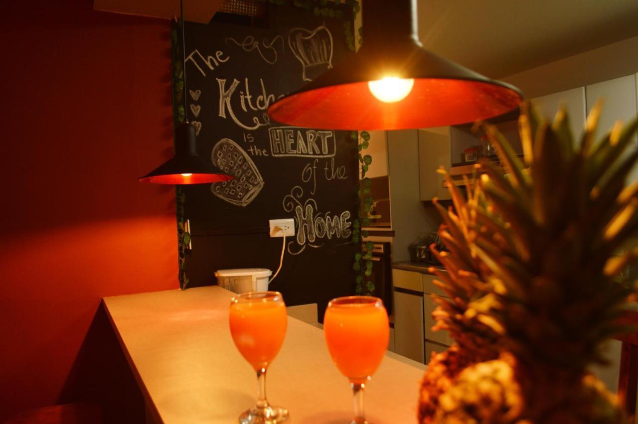 Africa House-Casa Hotel Laureles-La70 Medellín Extérieur photo